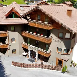 Madlein Bed & Breakfast